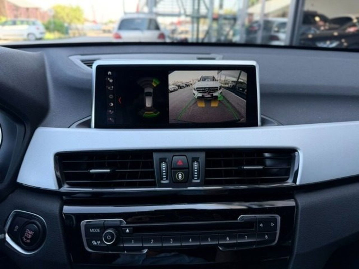 BMW X1 sDrive18d Business Advantage (7)