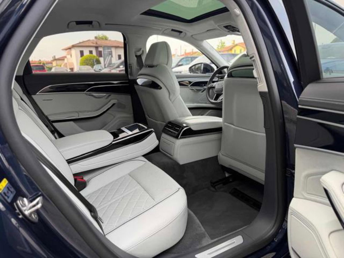 Audi A8 L 50 TDI 3.0 quattro tiptronic (12)