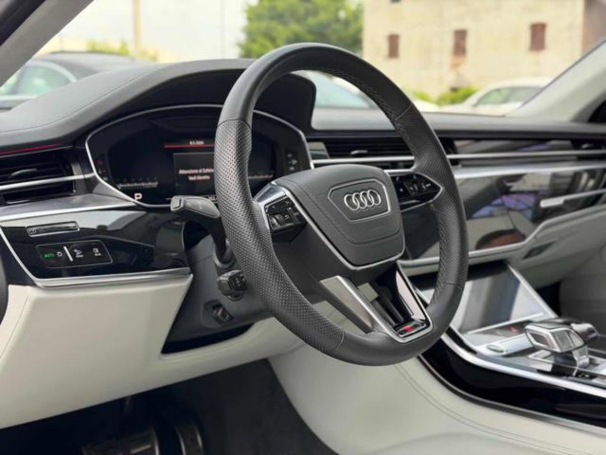Audi A8 L 50 TDI 3.0 quattro tiptronic (8)