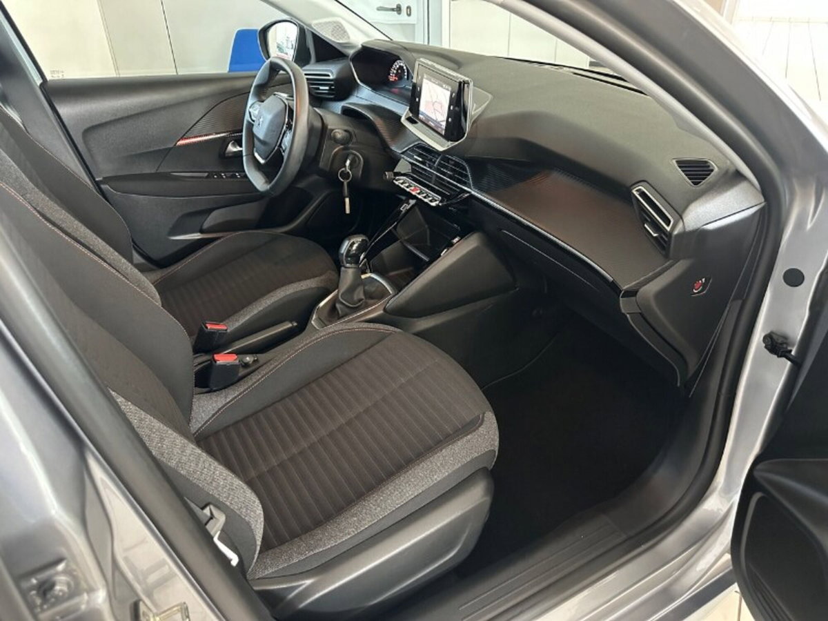Peugeot 208 PureTech 75 Stop&Start 5 porte Active (11)
