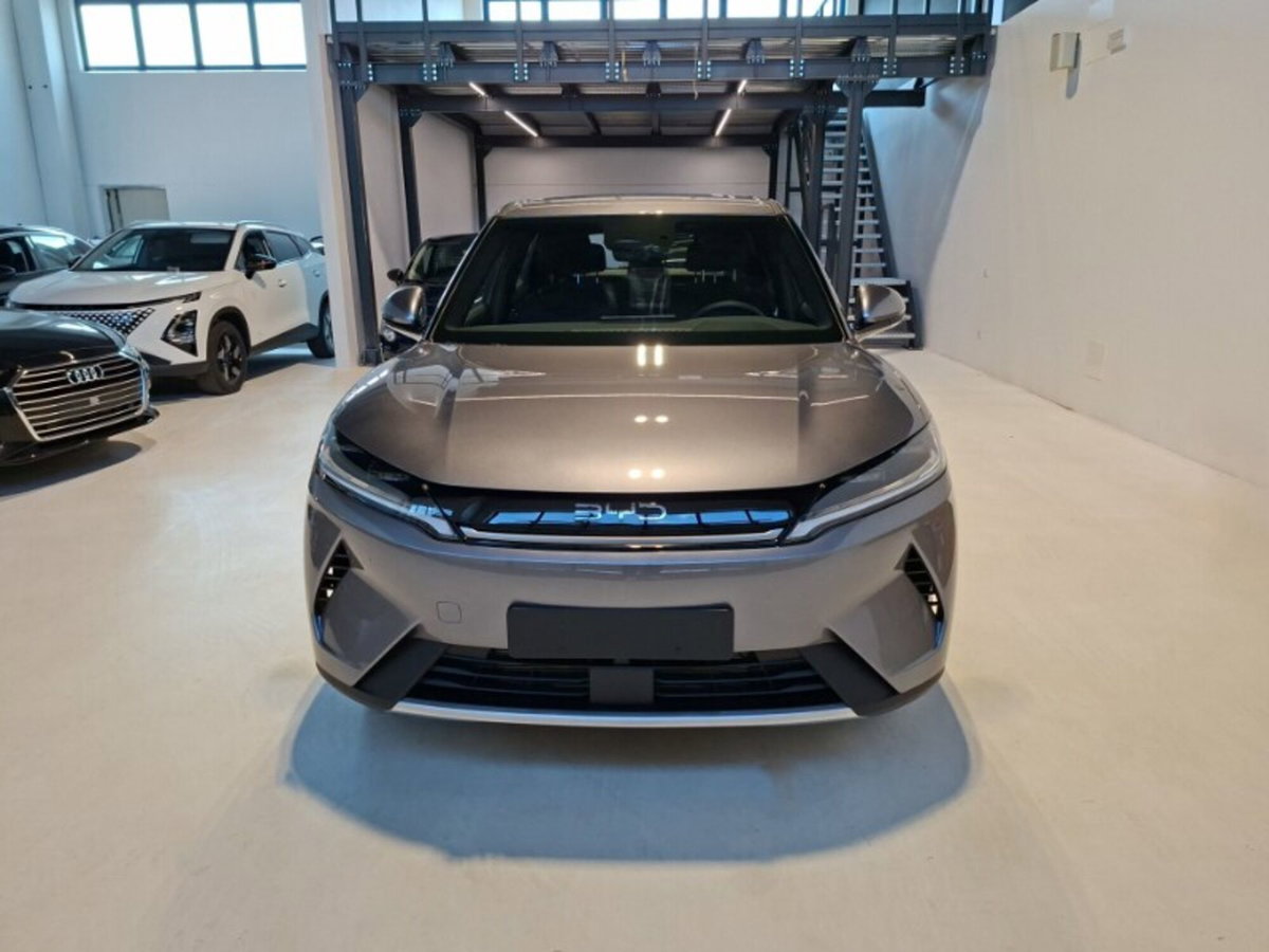 Byd Atto 2 DM-i 1.5 phev Active 165cv (2)