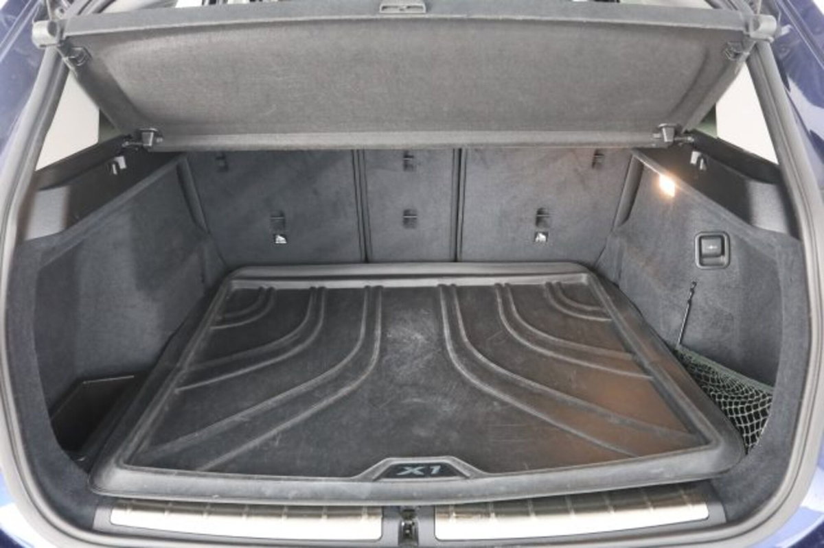 BMW X1 xDrive18d xLine Plus (6)