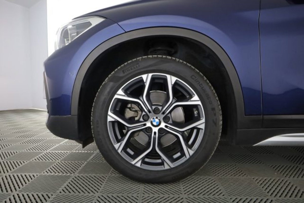 BMW X1 xDrive18d xLine Plus (8)