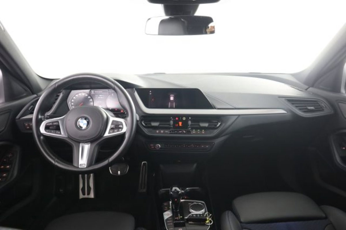 BMW Serie 1 116d 2.0 116CV cat 5 porte Attiva DPF (4)