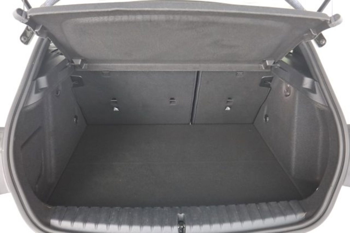 BMW Serie 1 116d 2.0 116CV cat 5 porte Attiva DPF (6)