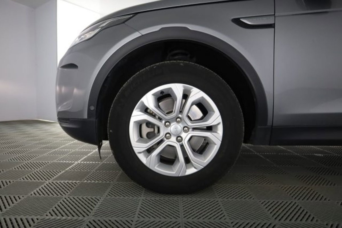 Land Rover Discovery Sport 2.0 TD4 163 CV AWD Auto R-Dynamic SE (8)