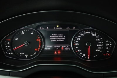 Audi Q5 40 TDI quattro S tronic Business (8)