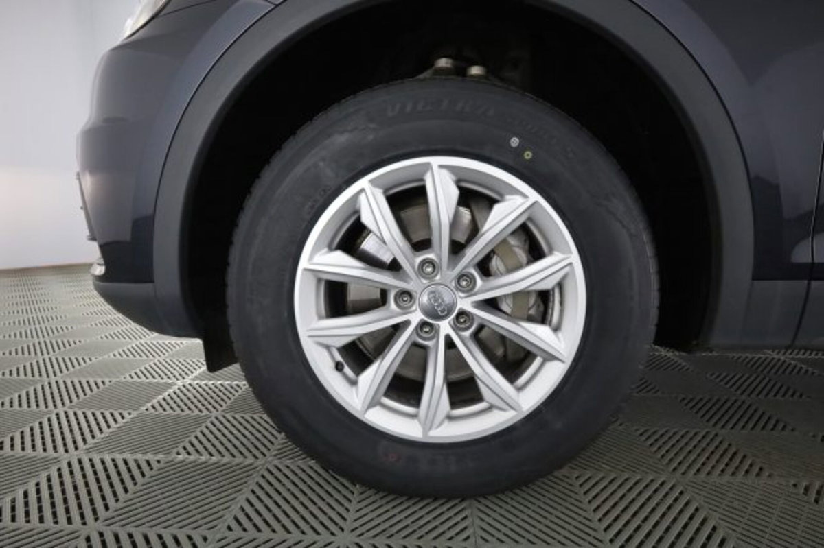 Audi Q5 40 TDI quattro S tronic Business (9)