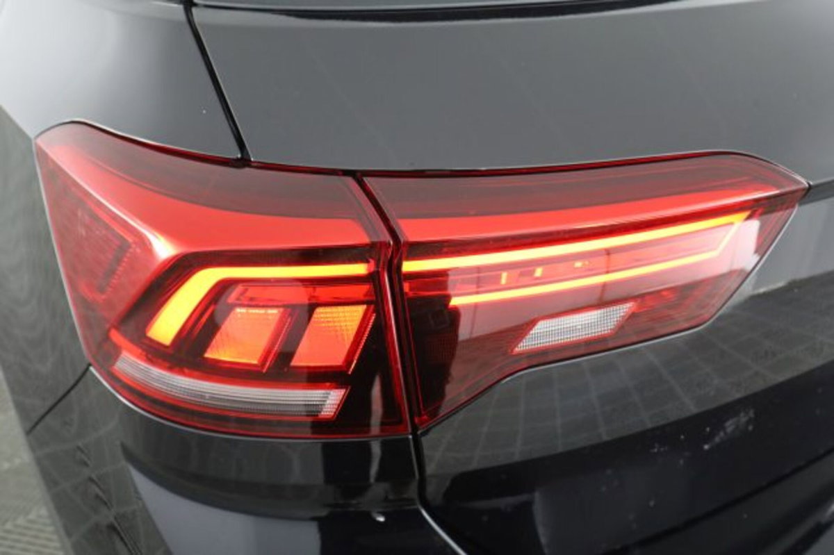 Volkswagen T-Roc 1.0 TSI Life (10)