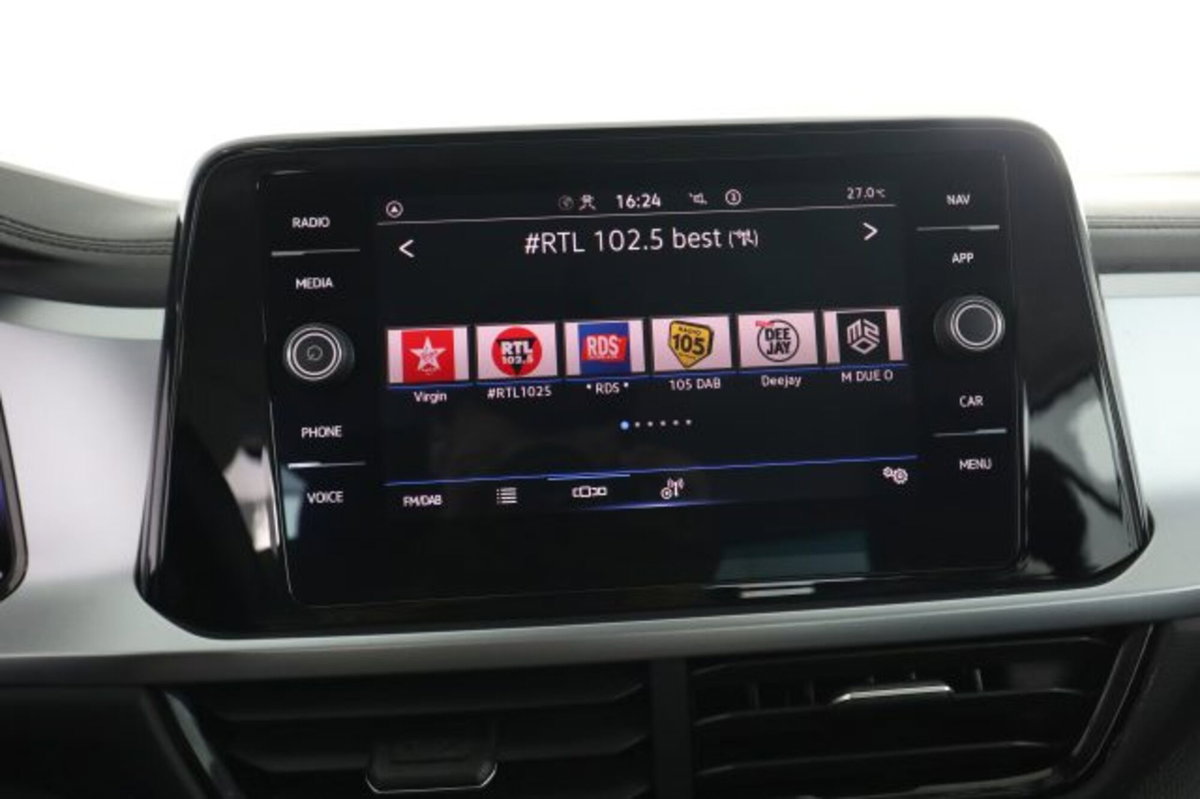 Volkswagen T-Roc 1.0 TSI Life (11)