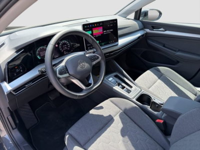 Volkswagen Golf Variant 1.5 etsi Edition 115cv dsg (9)