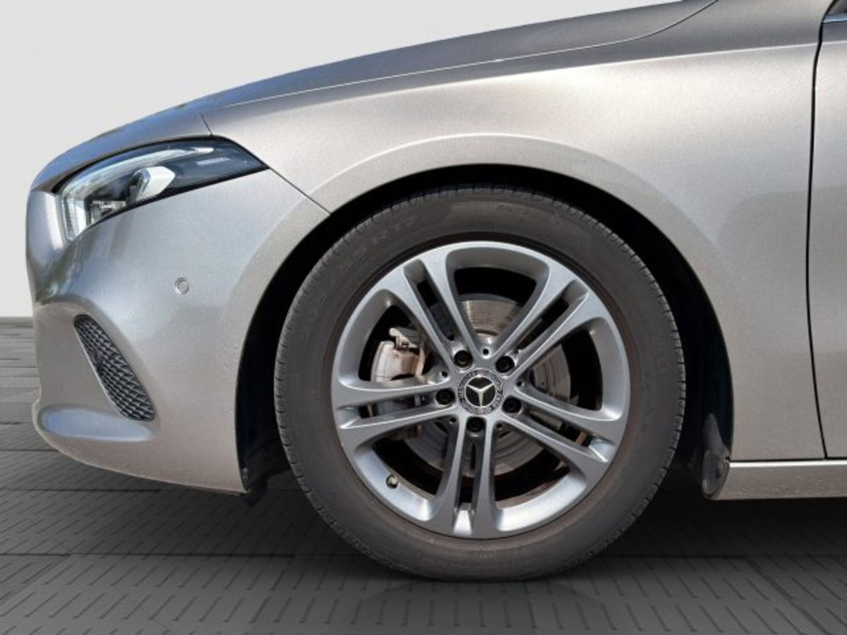 Mercedes-Benz Classe A 200 Automatic Sport (16)