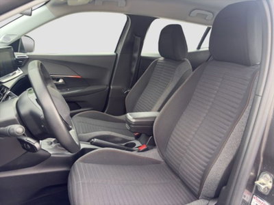 Peugeot 2008 PureTech 100 S&S Active Pack (9)