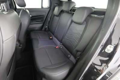 Jeep Avenger 1.2 turbo e-hybrid mhev Summit fwd 110cv edct6 (3)
