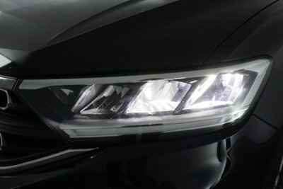 Volkswagen T-Roc 2.0 tdi Life 150cv dsg (17)