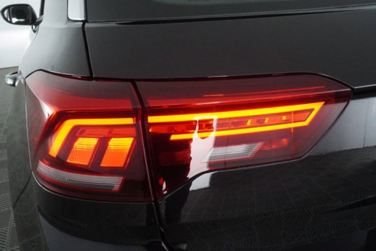Volkswagen T-Roc 2.0 tdi Life 150cv dsg (18)
