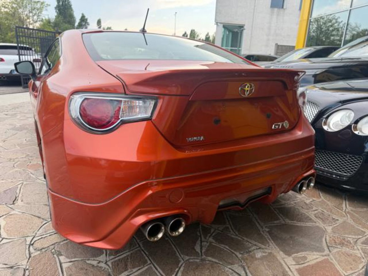 Toyota GT86 2.0 (5)