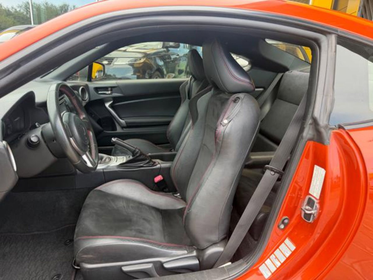 Toyota GT86 2.0 (9)