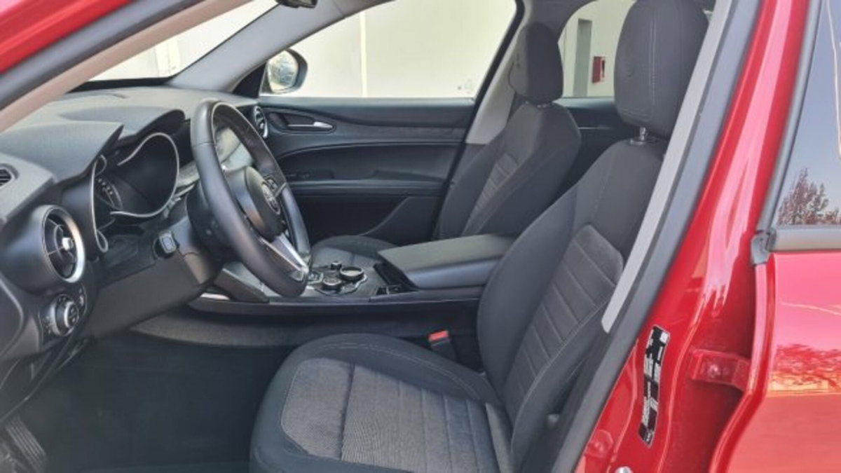 Alfa Romeo Stelvio Stelvio 2.2 Turbodiesel 190 CV AT8 Q4 Super Business (9)