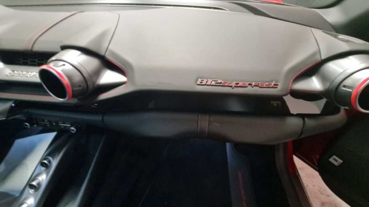 Ferrari 812 Coupé 812 Superfast (15)