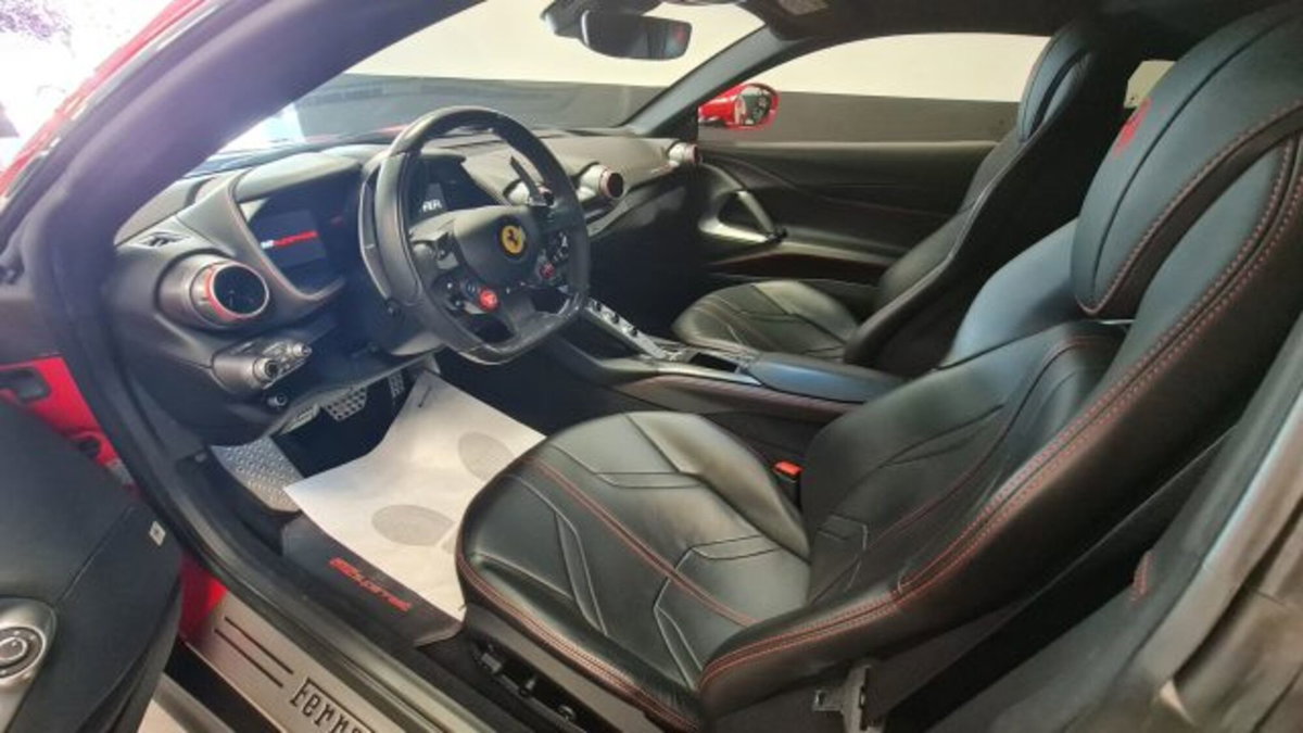 Ferrari 812 Coupé 812 Superfast (5)