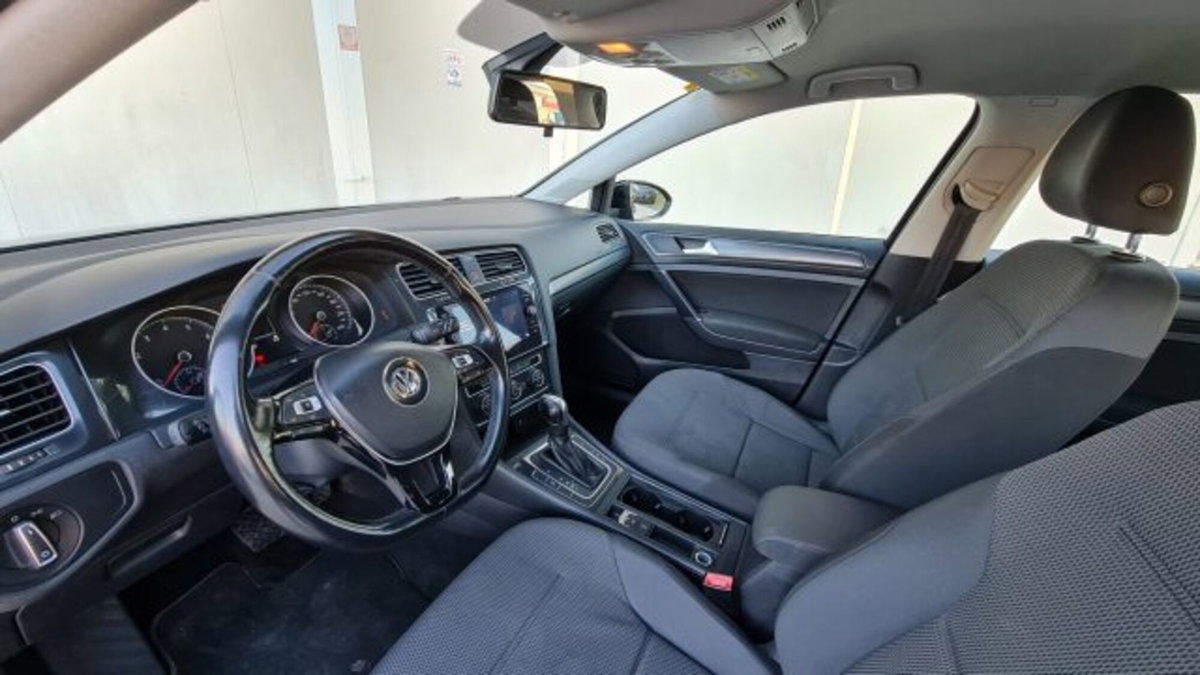 Volkswagen Golf 1.5 TGI DSG 5p. Business BlueMotion Technology (9)