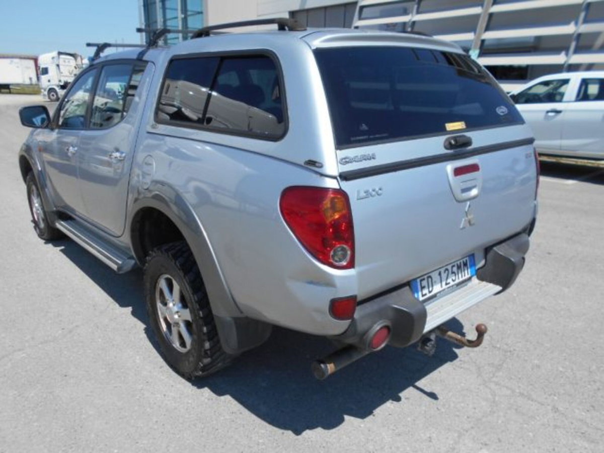Mitsubishi L200 2.5 DI-D/136CV Double Cab Intense (4)