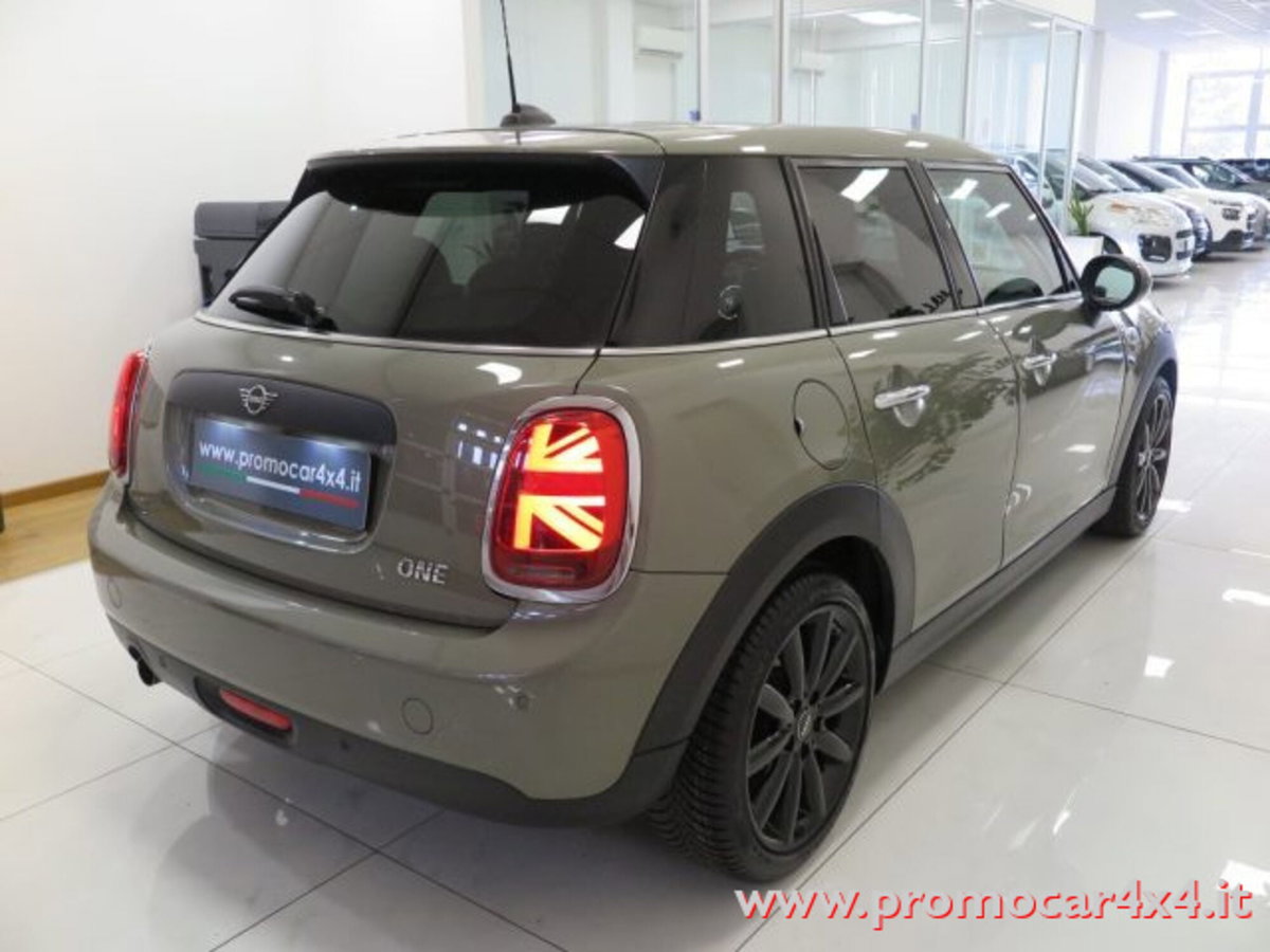MINI Mini 1.5 One 5 porte (4)