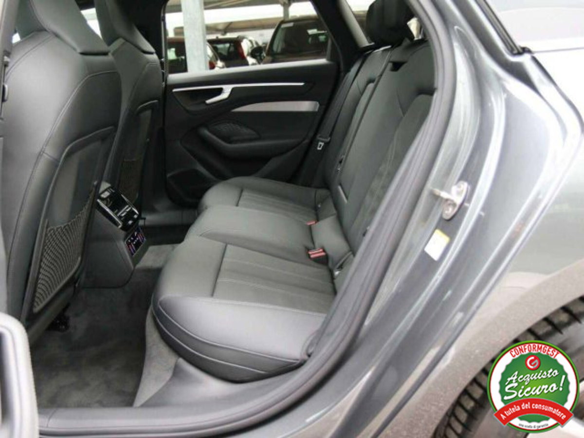 Audi A6 Avant 2.0 tdi mhev + S line edition 204cv s-tronic (14)