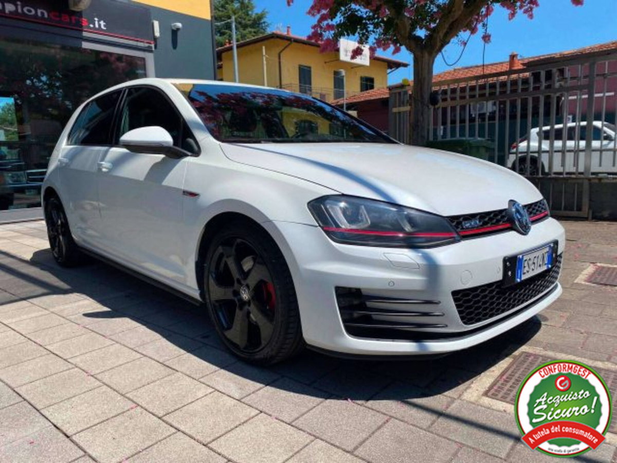 Volkswagen Golf GTI 2.0 TSI 5p. BlueMotion Technology (3)