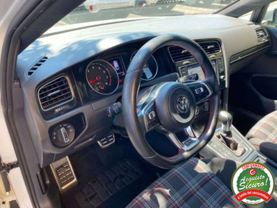 Volkswagen Golf GTI 2.0 TSI 5p. BlueMotion Technology (7)