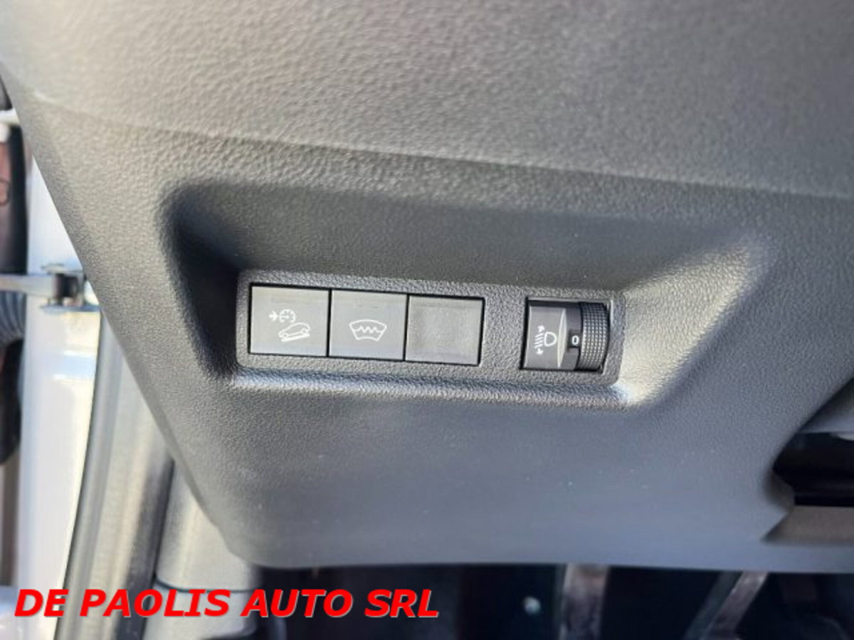 Jeep Avenger 1.2 turbo Altitude fwd 100cv (10)