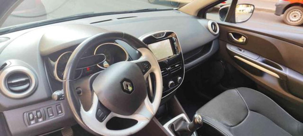 Renault Clio TCe 12V 90CV Start&Stop 5 porte Energy Intens (7)