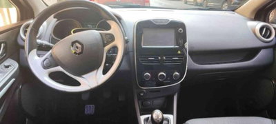 Renault Clio TCe 12V 90CV Start&Stop 5 porte Energy Intens (9)