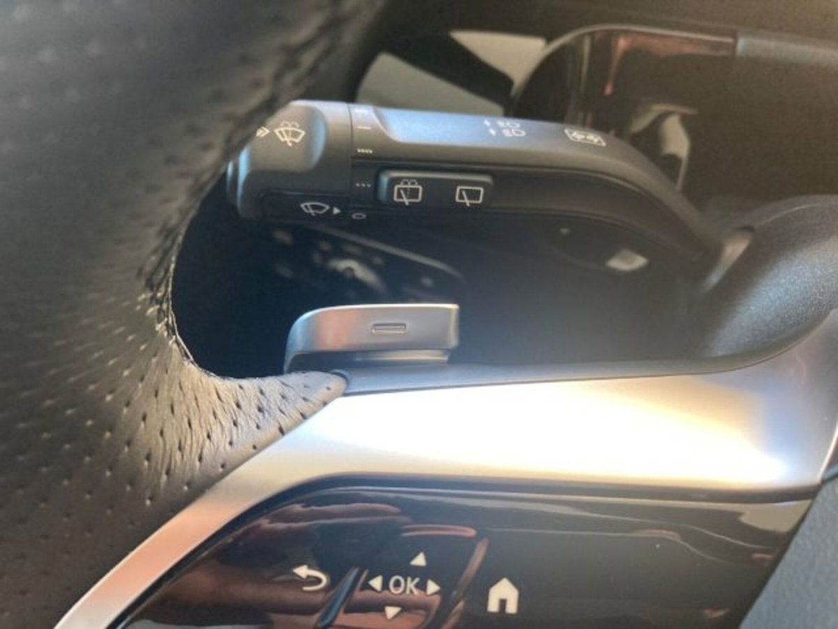 Mercedes-Benz GLA SUV 220 d AMG Line Premium Plus 4matic auto (15)