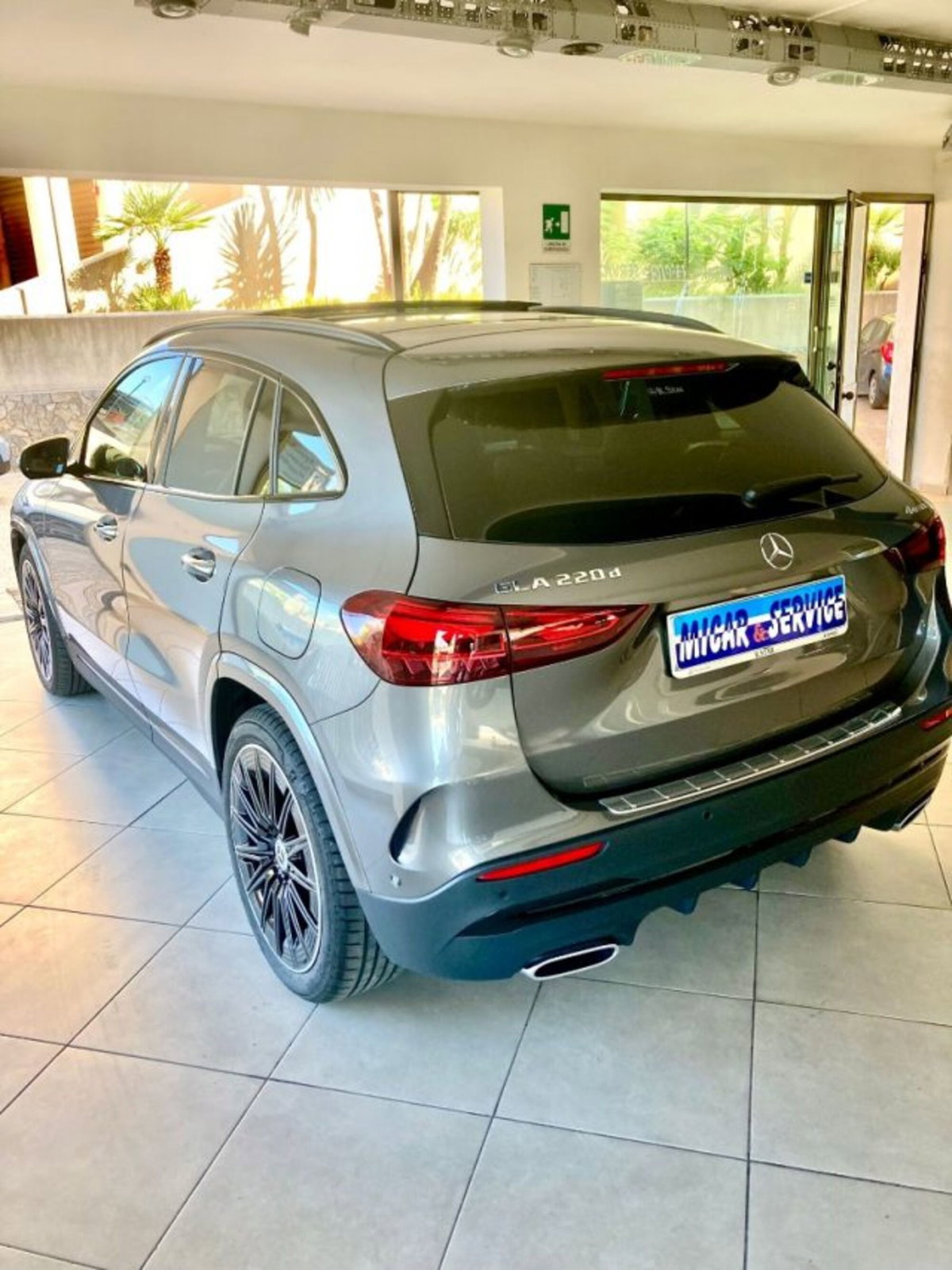 Mercedes-Benz GLA SUV 220 d AMG Line Premium Plus 4matic auto (7)