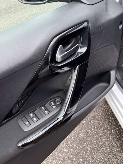 Peugeot 208 75 5 porte Allure (10)