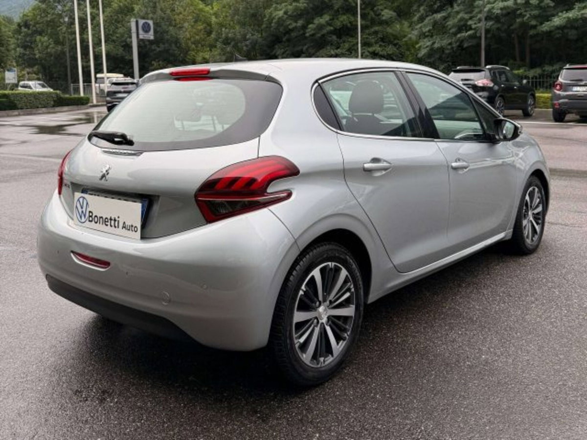 Peugeot 208 75 5 porte Allure (5)