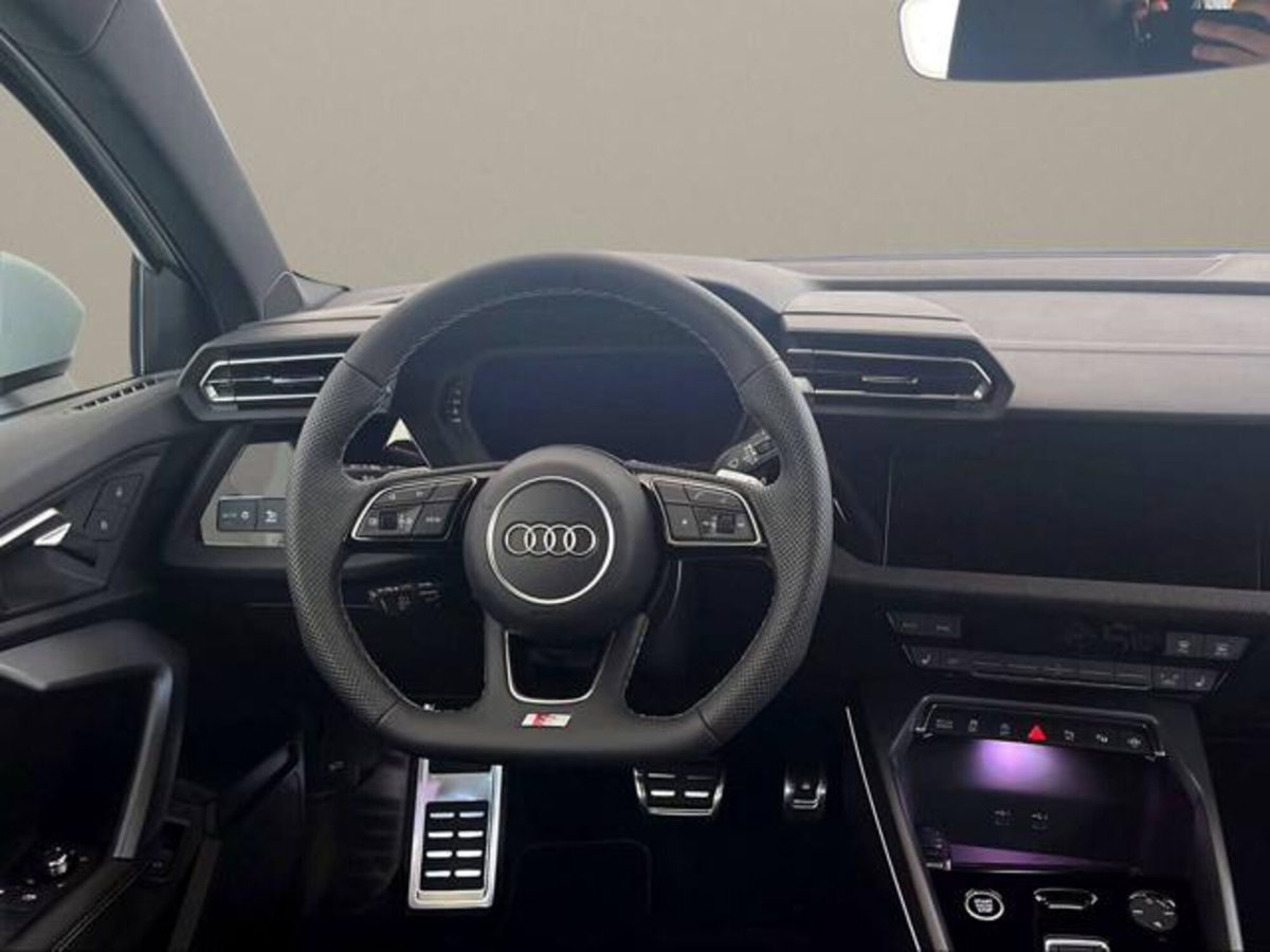Audi A3 allstreet 2.0 tdi Identity Contrast 150cv s-tronic (14)