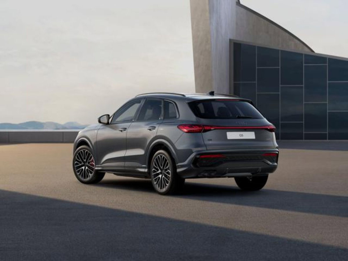 Audi Q5 40 2.0 tdi mhev 12V S line quattro s-tronic (6)