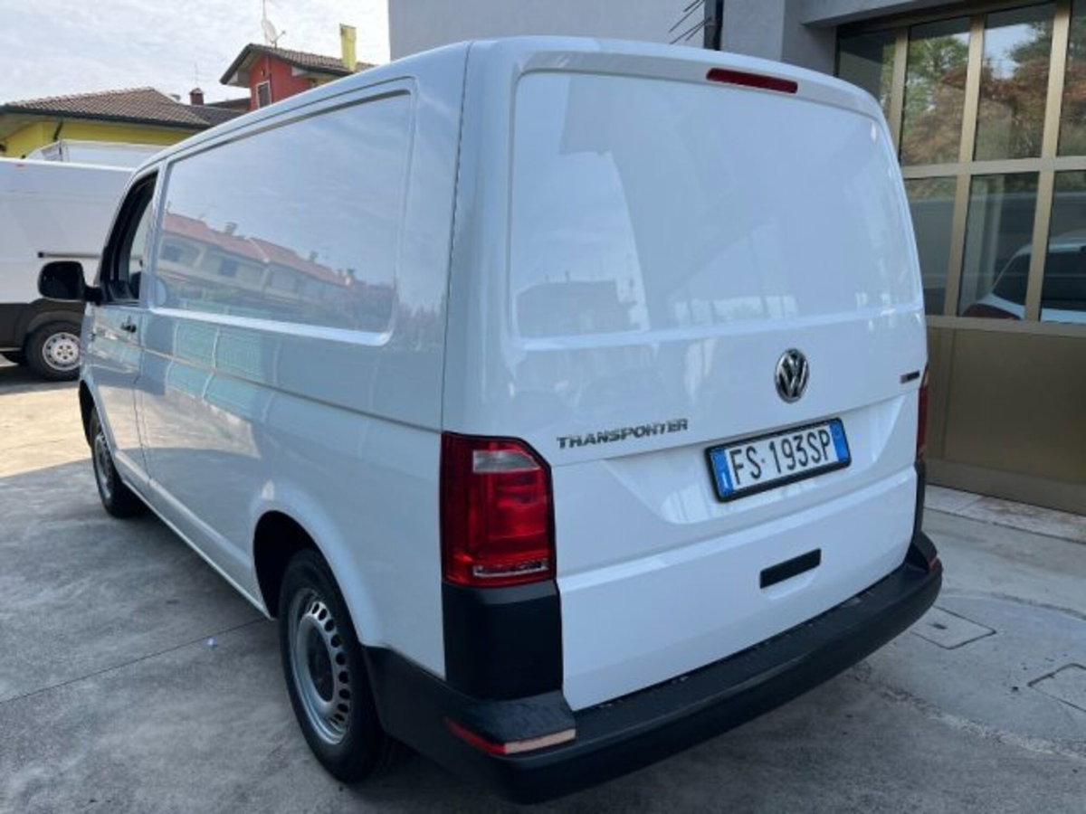 Volkswagen Veicoli Commerciali Transporter Furgone 2.0 TDI 150CV 4Motion PC Furgone Business (6)