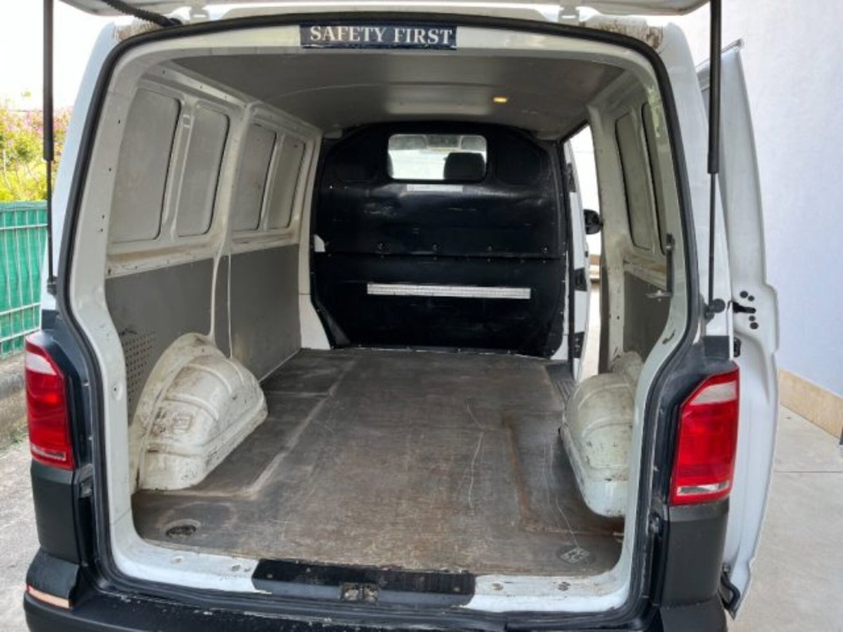 Volkswagen Veicoli Commerciali Transporter Furgone 2.0 TDI 150CV 4Motion PC Furgone Business (8)