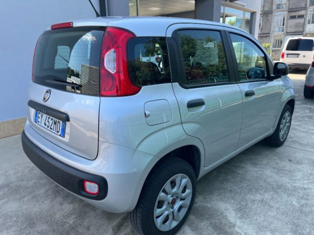 Fiat Panda 0.9 TwinAir Turbo Natural Power Lounge (4)