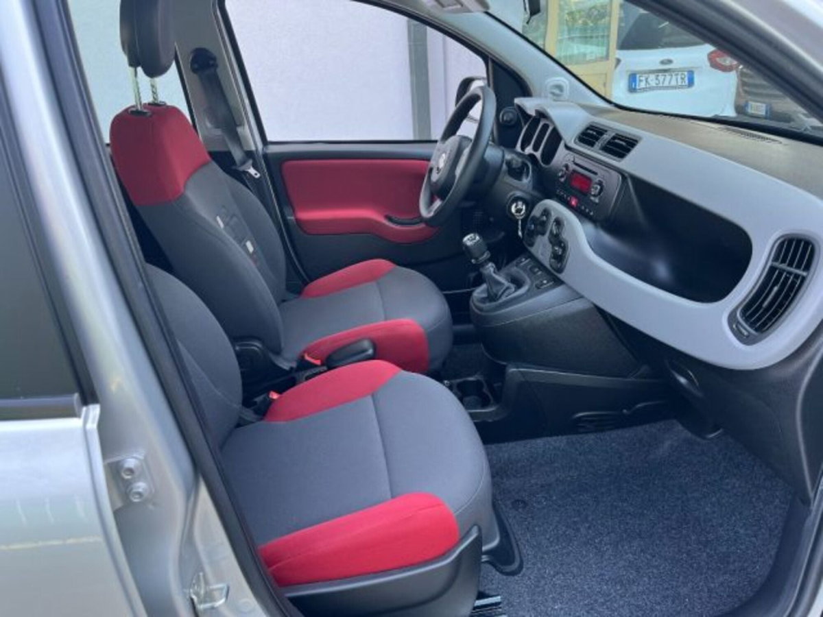 Fiat Panda 0.9 TwinAir Turbo Natural Power Lounge (7)