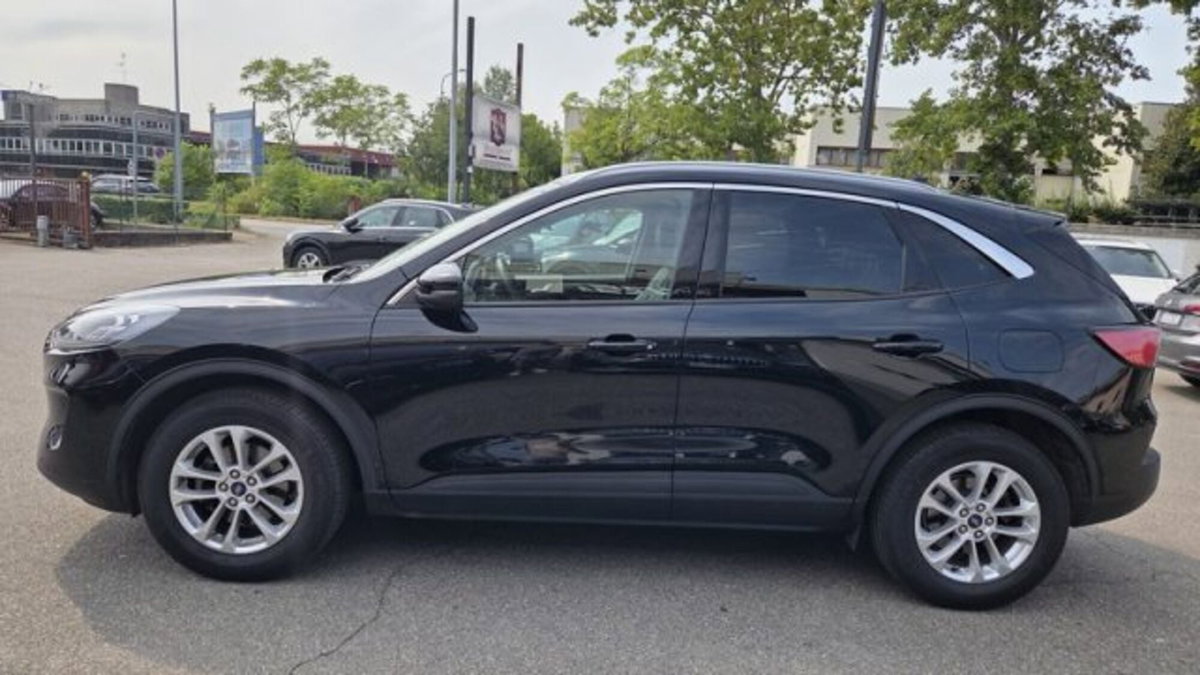 Ford Kuga 1.5 EcoBoost 150 CV 2WD Titanium X (3)