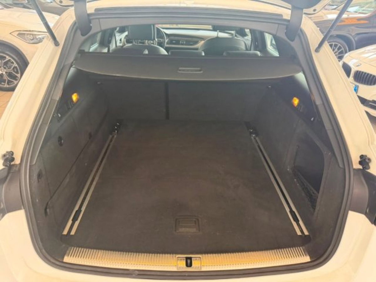 Audi A6 2.0 TDI 190 CV ultra S tronic (18)