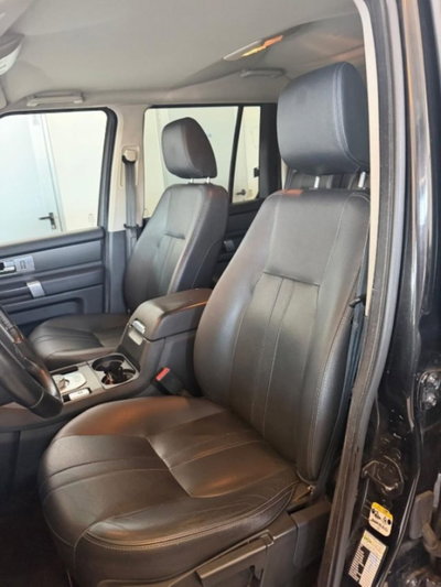 Land Rover Discovery 4 3.0 TDV6 211CV SE (13)