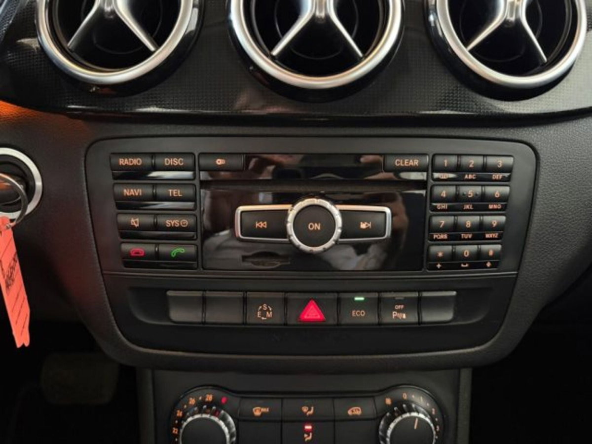 Mercedes-Benz Classe B 180 CDI Executive (14)