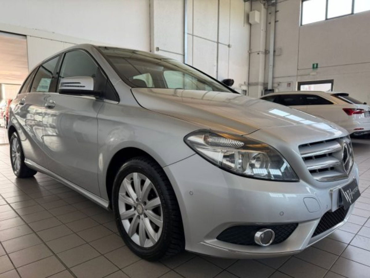 Mercedes-Benz Classe B 180 CDI Executive (2)