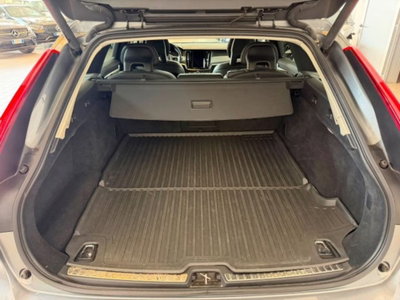 Volvo V90 D4 Geartronic R-design (16)